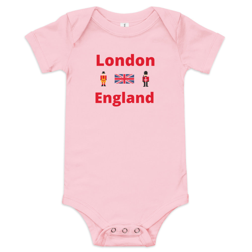 London England With Royal Guard, Union Jack flag and Beefeater - Baby short sleeve one piece Pink Babygrow